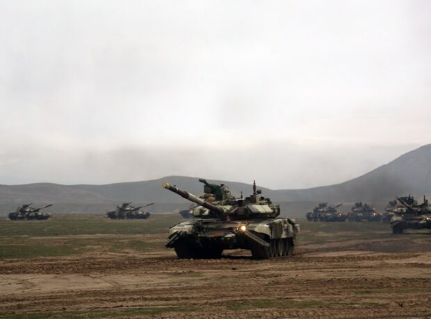 azərbaycan ordusu tank