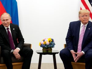 Putin razılaşmasa, Tramp bu iki şirkətə sanksiya tətbiq edəcək